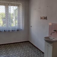 Dom na sprzedaż