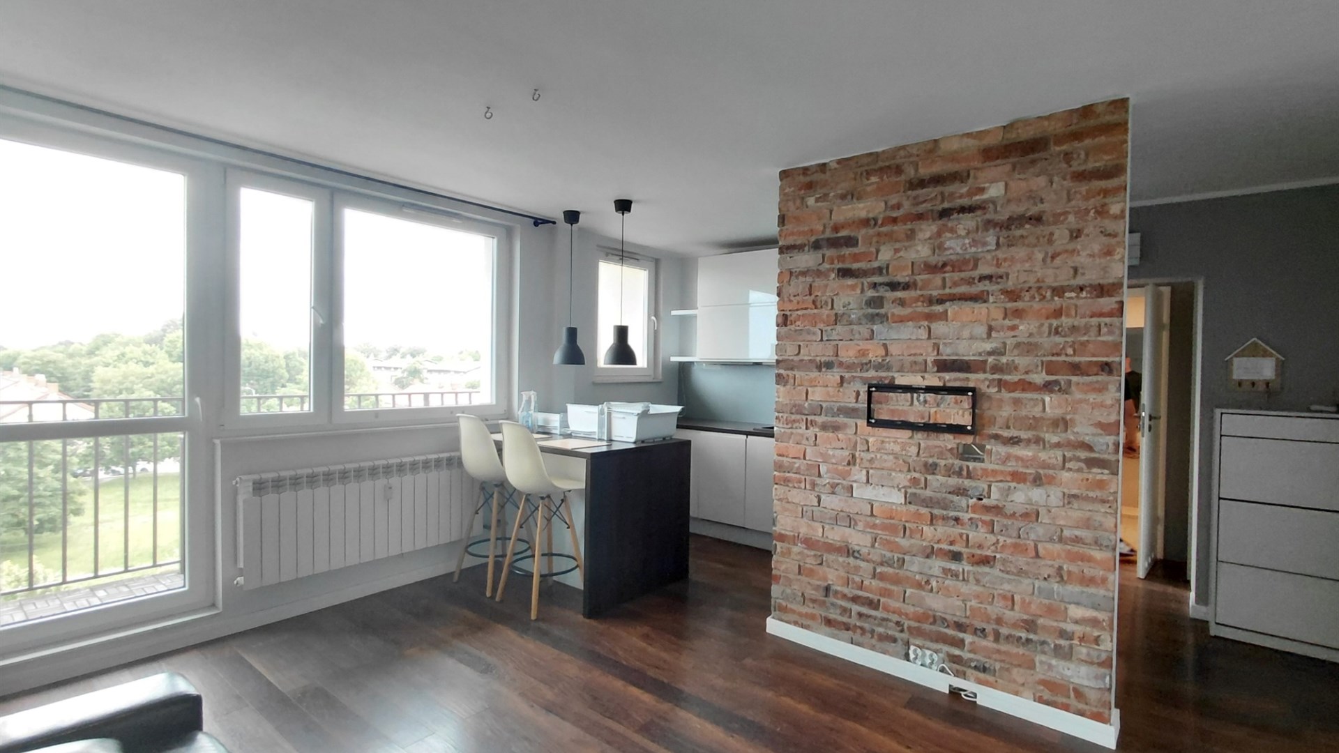 2-pokoje,balkon,do wprowadzenia