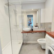 2-pokoje,balkon,do wprowadzenia