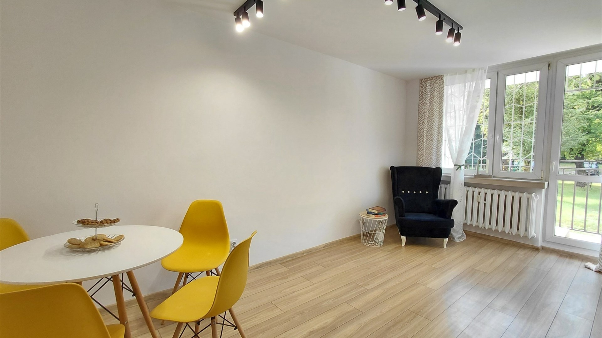 Godula,ul.Przedszkolna,2 pokoje,balkon