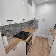 3-pokoje,balkon,okolice Urzędu Miasta