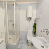 2-pokoje,duża kuchnia