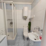 2-pokoje,duża kuchnia