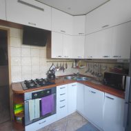 2-pokoje balkon,do zamieszkania