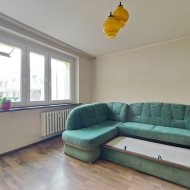 4-pokoje,2-poziomy,balkon