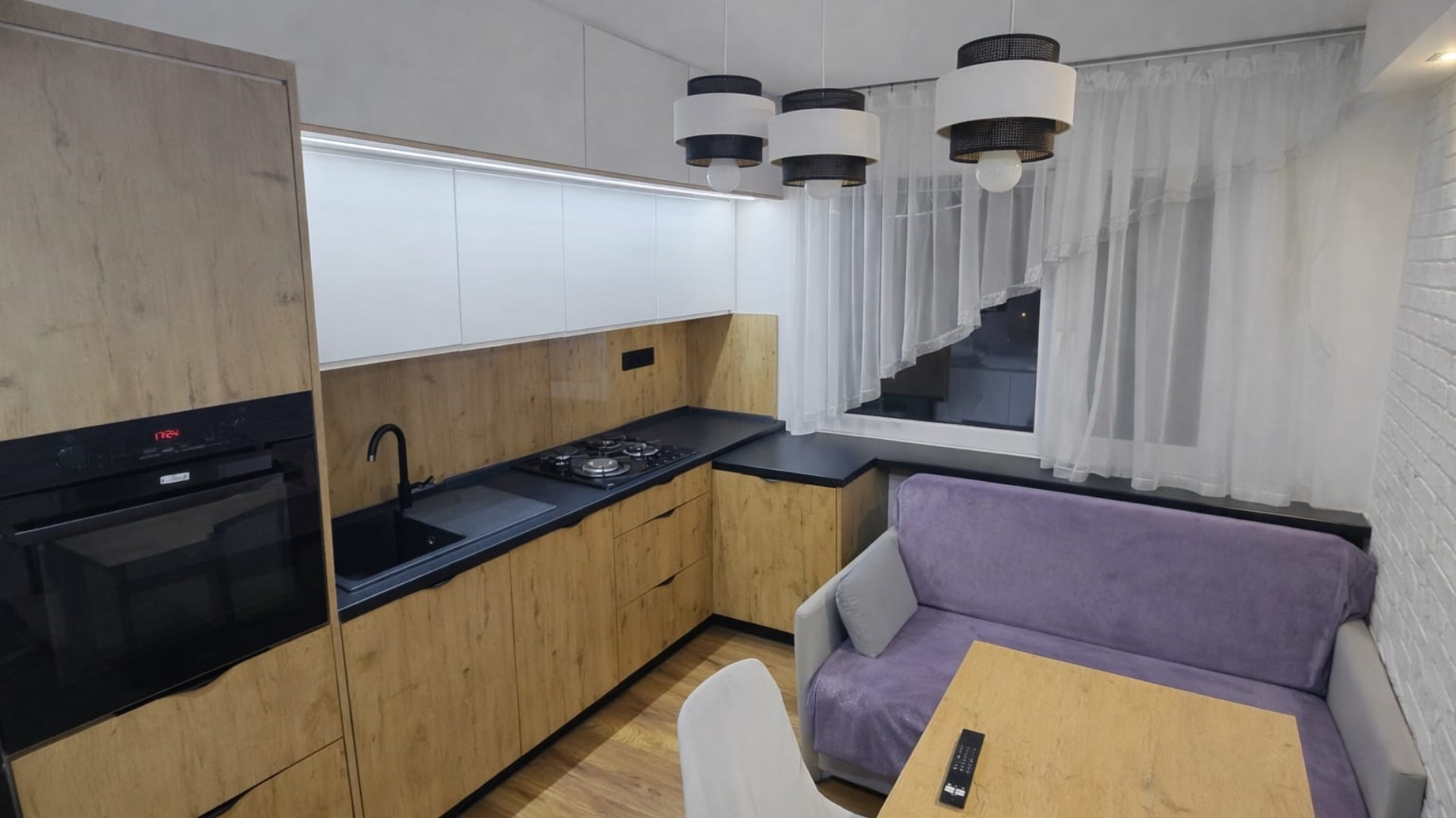 2-pokoje,balkon,ul Struzika