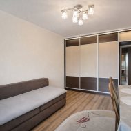 2-pokoje balkon,do zamieszkania