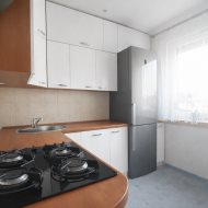 2-pokoje balkon,do zamieszkania