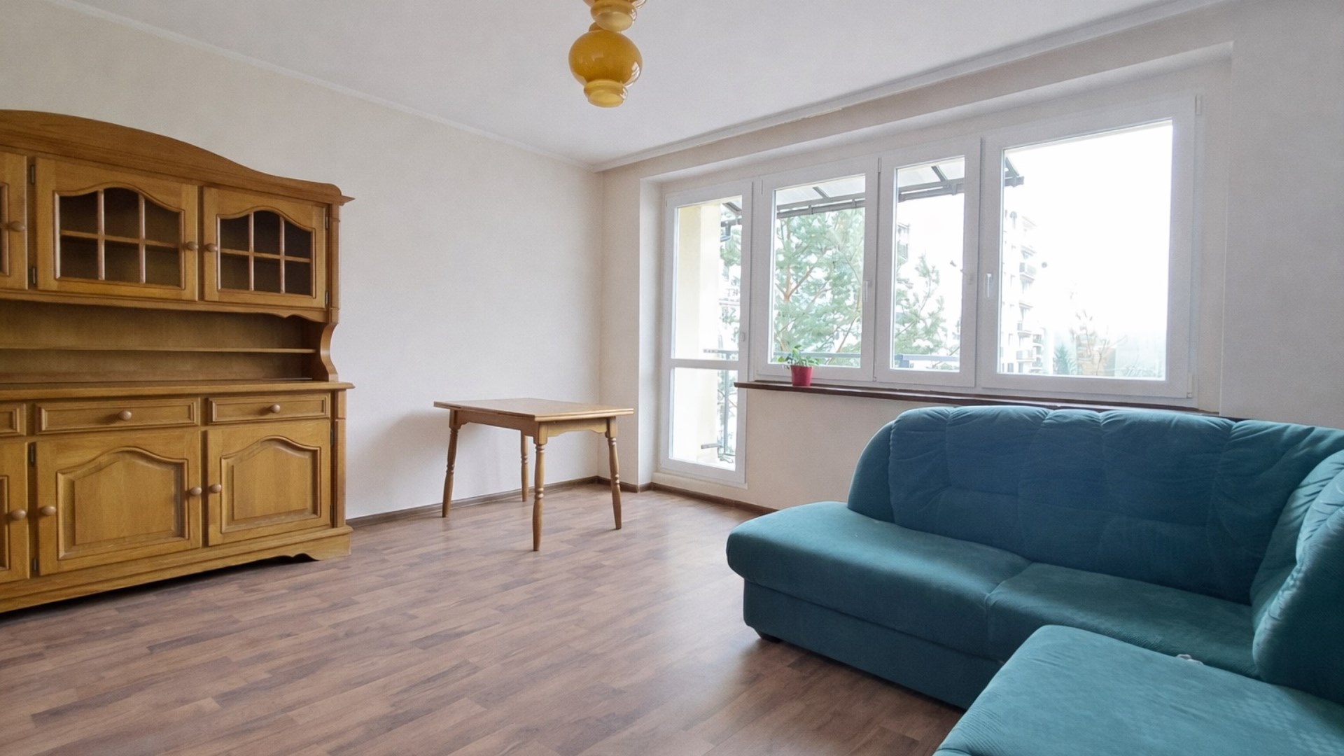 4-pokoje,2-poziomy,balkon