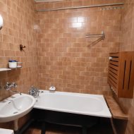 4-pokoje,2-poziomy,balkon