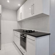 Kawalerka z przynależnym ogródkiem