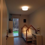 Mieszkanie z 2 ogródkami i miejscem parkingowym