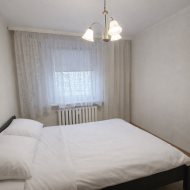 4-pokoje,balkon, oś. Paderewskiego