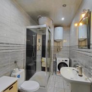 1-pokuj, duża kuchnia,po remoncie