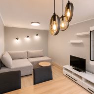 2-pokoje, duży balkon,po remoncie,ul. Pordzika