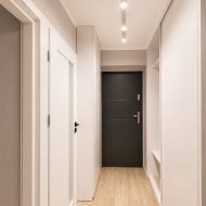 2-pokoje, duży balkon,po remoncie,ul. Pordzika