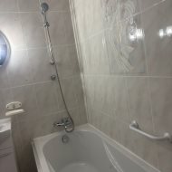 2 pokoje z pięknym widokiem w centrum