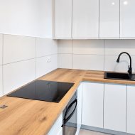 3 pokoje | osobna kuchnia | balkon | 2 piętro
