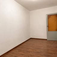 3 niezależne pokoje, balkon, 2. piętro, winda